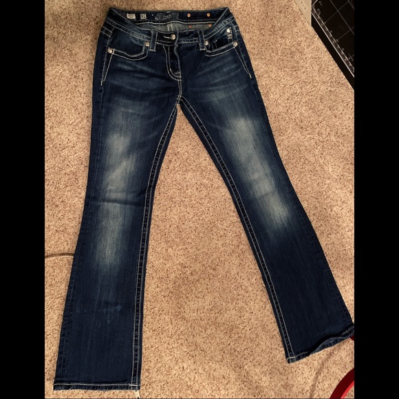 MISS ME 28 x 33.5 - Picture 7 of 12